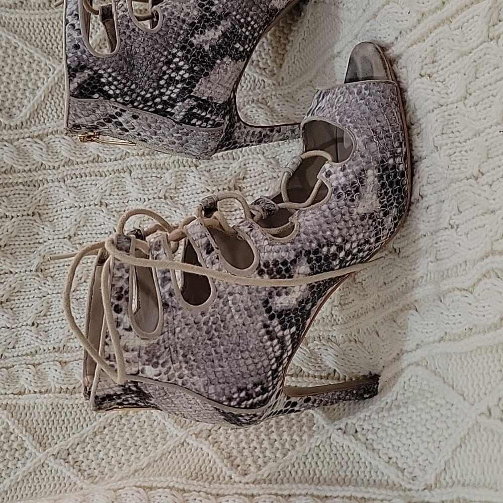 Obsession Rules Shoes - image 2